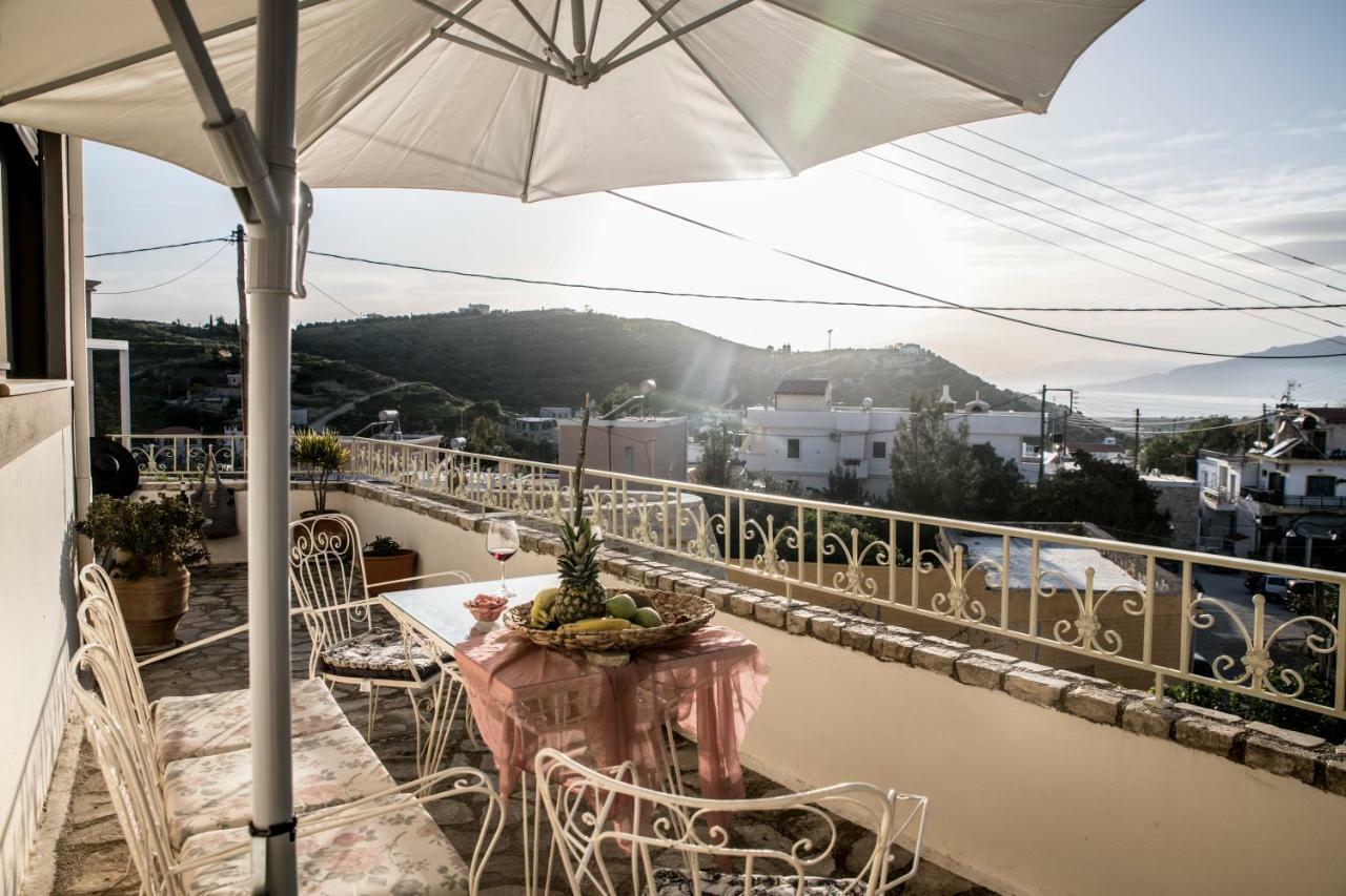 Bella Vista Apartment Камиларион Экстерьер фото