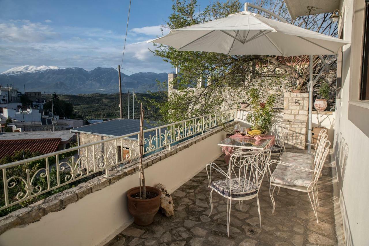 Bella Vista Apartment Камиларион Экстерьер фото